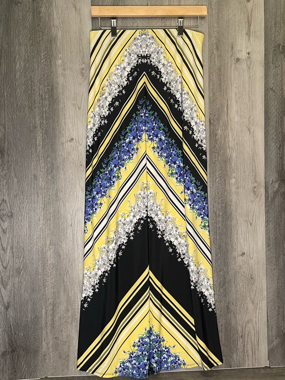 ECI New York Maxi Skirt Women Small Yellow Floral Chevron Boho Stretch A-Line